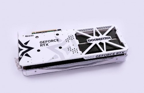 7势非凡!影驰 GeForce RTX 4070 Ti 星曜 OC首发开箱评测