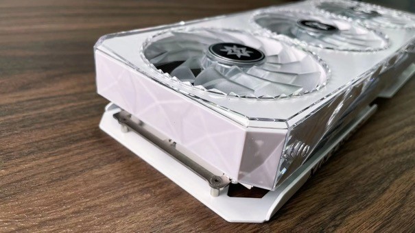 Ti 闪“曜”,影驰 RTX 4060 Ti 星曜 OC 与DLSS 3 技术打造最强1080P 体验