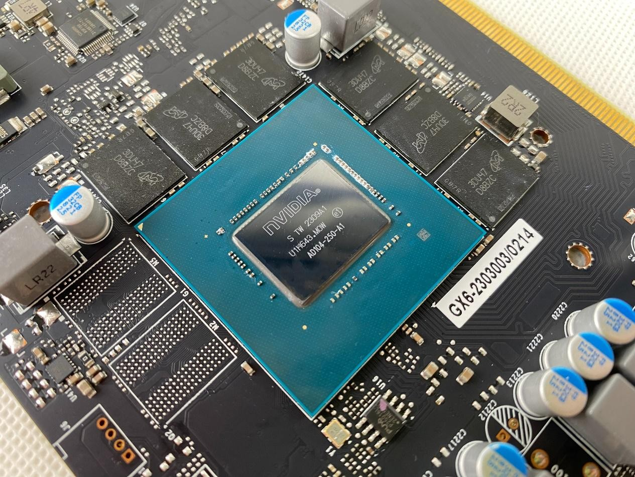 2K 100+FPS展现超凡性能!耕升 RTX 4070搭配DLSS 3实现流畅光追游戏体验
